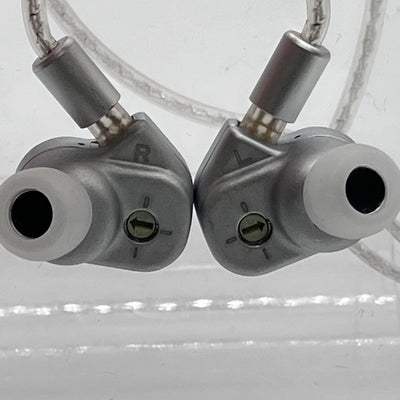 【中古】4U【秋葉原】