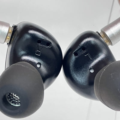 【中古】Spring 2 ブラック【日本橋】