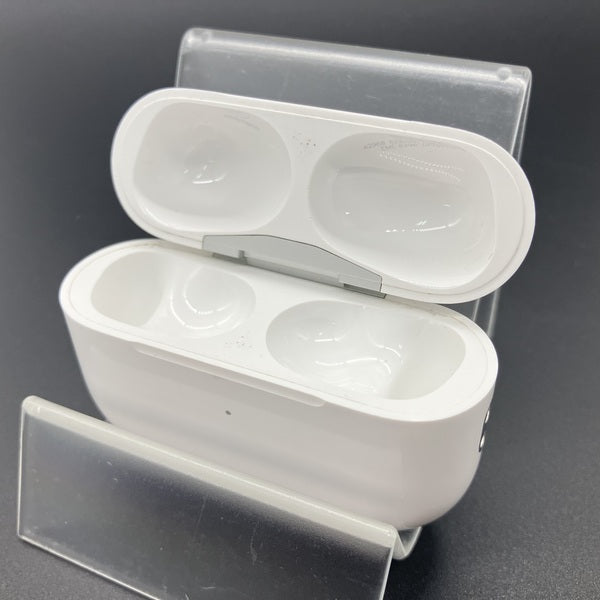 【中古】AirPods Pro (第2世代) MagSafe充電ケース(USB-C)【日本橋】