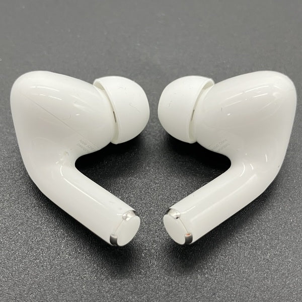 Apple 【中古】MagSafe充電ケース(USB-C)付きAirPods Pro(第2世代