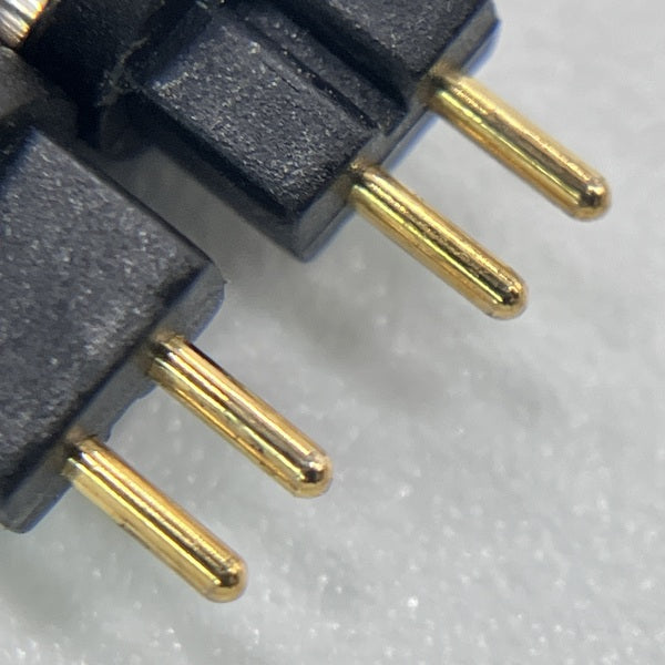 final 【中古】ソフトシルバーコートケーブル 2Pin 4.4mm (1.2m