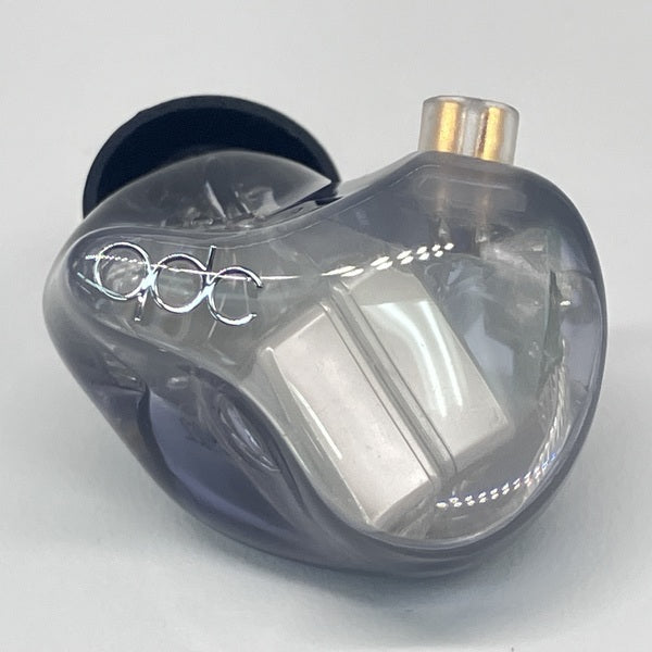 【中古】Studio 8SS 【QDC-STUDIO-8SS】【秋葉原】