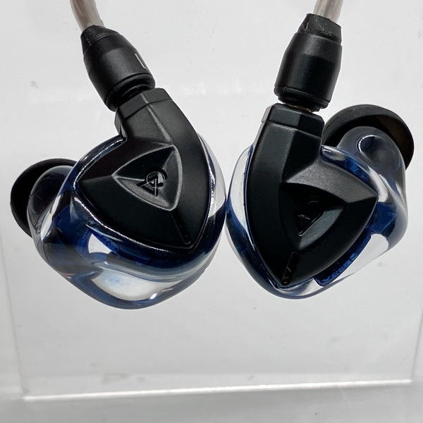 【中古】Clara 【CAM-4662】【秋葉原】