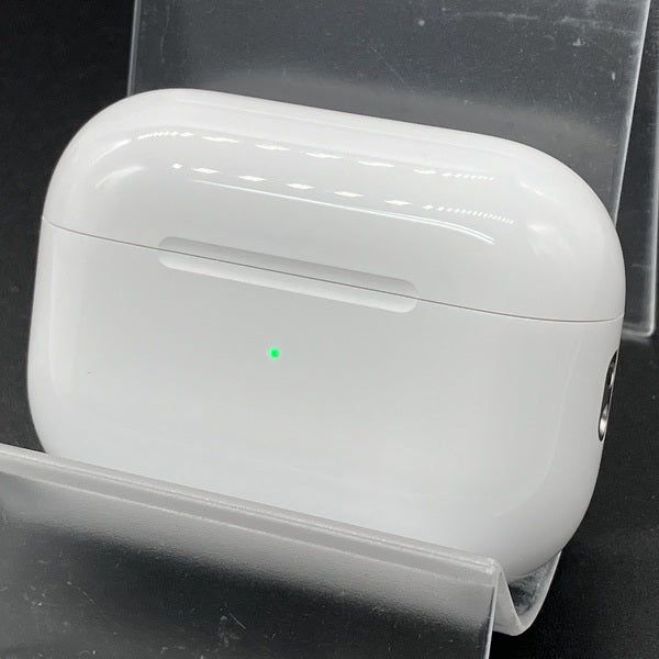 【中古】MagSafe充電ケース(USB-C)付きAirPods Pro(第2世代) MTJV3JA【日本橋】