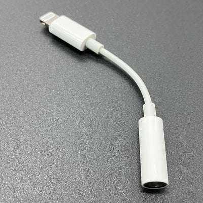 【中古】Lightning - 3.5 mmヘッドフォンジャックアダプタ【秋葉原】