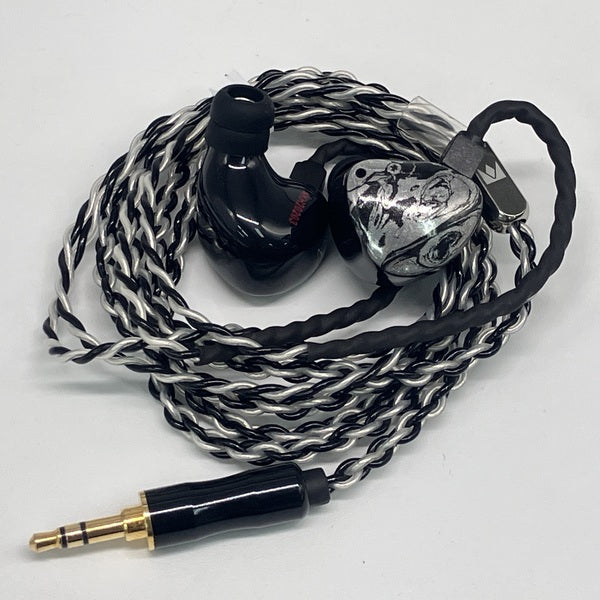 イヤホン Noble Audio Khan Noble AudioのKHANを買ってわかったまさかの弱点と最高の音楽体験