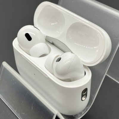 【中古】MagSafe充電ケース(USB-C)付きAirPods Pro(第2世代) MTJV3JA【秋葉原】