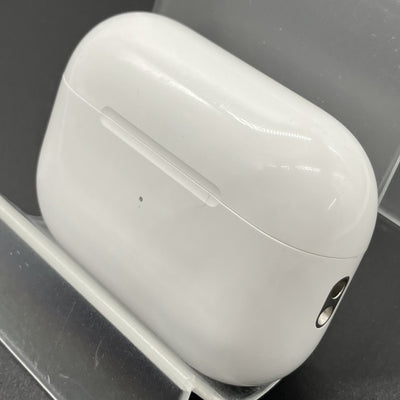 【中古】MagSafe充電ケース(USB-C)付きAirPods Pro(第2世代) MTJV3JA【秋葉原】