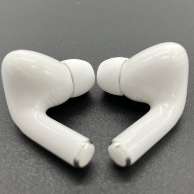 【中古】MagSafe充電ケース(USB-C)付きAirPods Pro(第2世代) MTJV3JA【秋葉原】