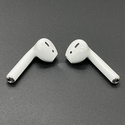 【中古】AirPods with Wireless Charging Case  MRXJ2J-A【秋葉原】