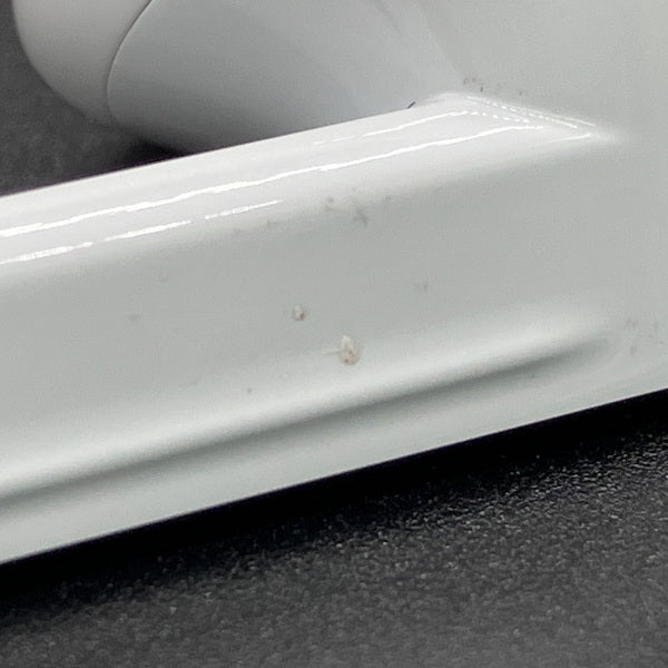 【中古】Galaxy Buds3 ホワイト 【SM-R530NZWAXJP】【秋葉原】