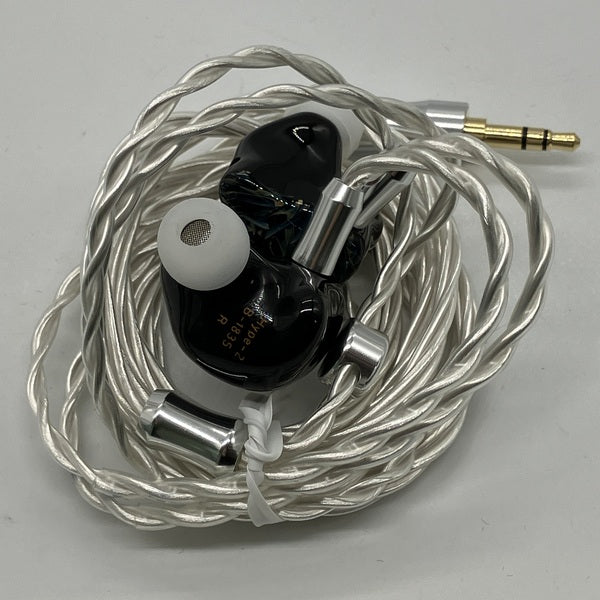 【新品・未開封】THIEAUDIO Hype2 ブルー 有線イヤホン THIEAUDIO 【中古】Hype 2 Indigo (Blue)【秋葉原】 – e☆イヤホン