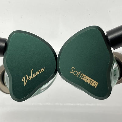 【中古】Volume【日本橋】