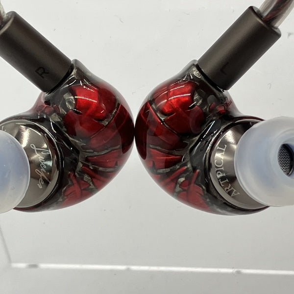 未使用品 ARTPICAL Lucifer iem イヤホン 未使用品 ARTPICAL Lucifer iem イヤホン 未使用品 ARTPICAL Lucifer