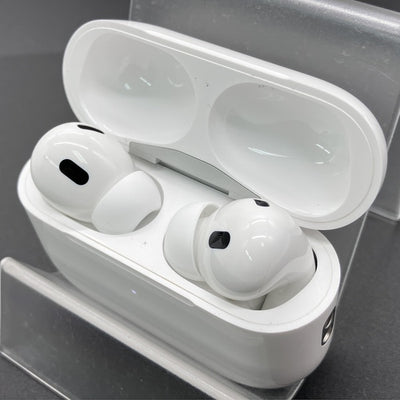 【中古】MagSafe充電ケース(USB-C)付きAirPods Pro(第2世代) MTJV3JA【秋葉原】