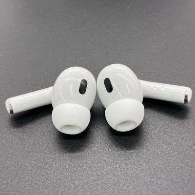 【中古】MagSafe充電ケース(USB-C)付きAirPods Pro(第2世代) MTJV3JA【秋葉原】