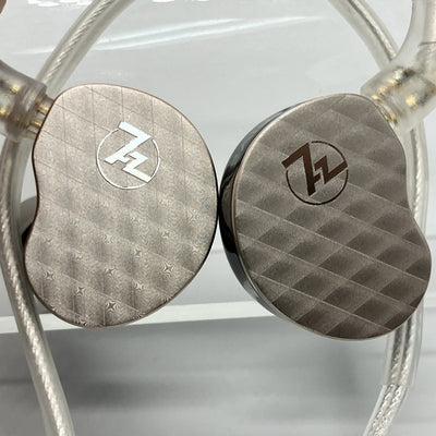 【中古】FIVE【秋葉原】