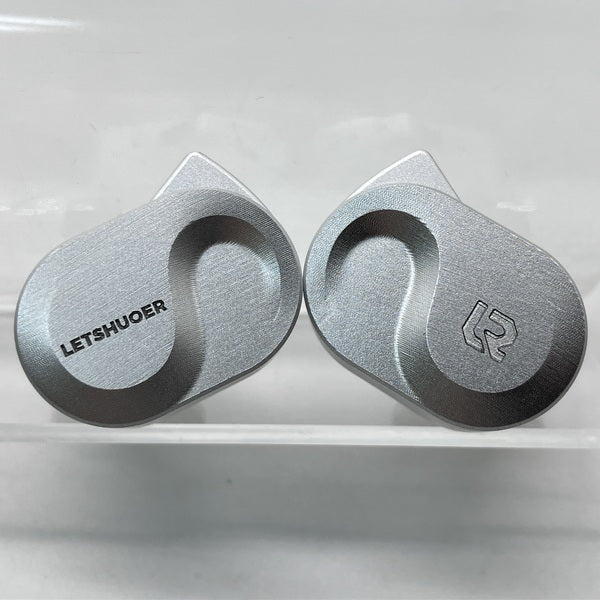 【中古】S08 Silver（ケーブル欠品）【秋葉原】