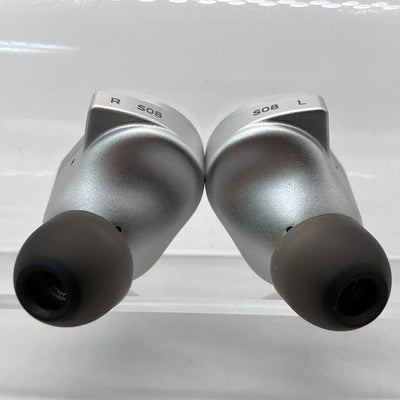 【中古】S08 Silver（ケーブル欠品）【秋葉原】