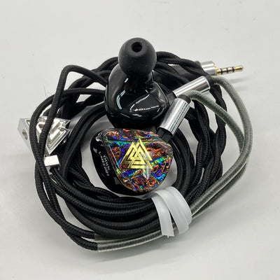 【中古】ODIN (Universal Fit)【秋葉原】