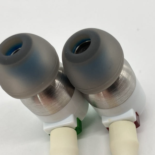 【中古】まかなイヤホン Xmas 2023【日本橋】