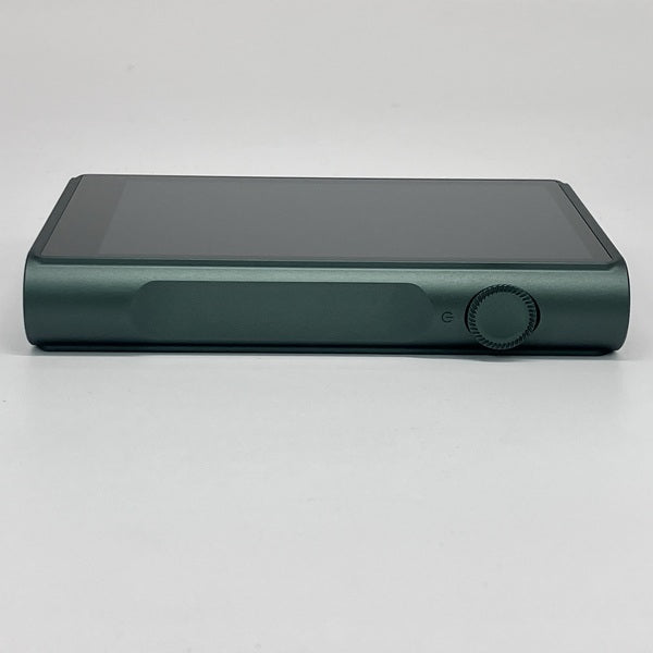 【中古】M3 Ultra グリーン【日本橋】