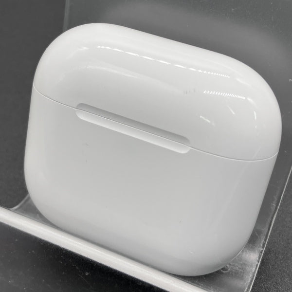 Apple AirPods4 ノイキャン搭載 ★中古品 中古 良品】Apple 純正 AirPods 4 アクティブノイズキャンセリング搭載