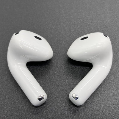 【中古】AirPods 4 MXP93J/A（アクティブノイズキャンセリング搭載）【秋葉原】