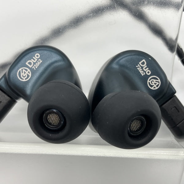 【中古】Duo 【64A-8953】【日本橋】