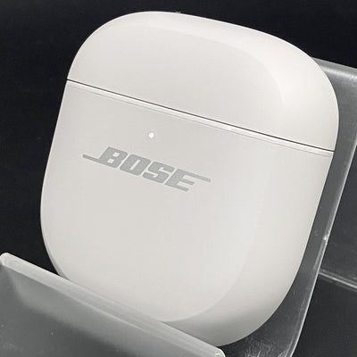 【中古】Quietcomfort Ultra Earbuds 2nd Gen White Smoke【日本橋】