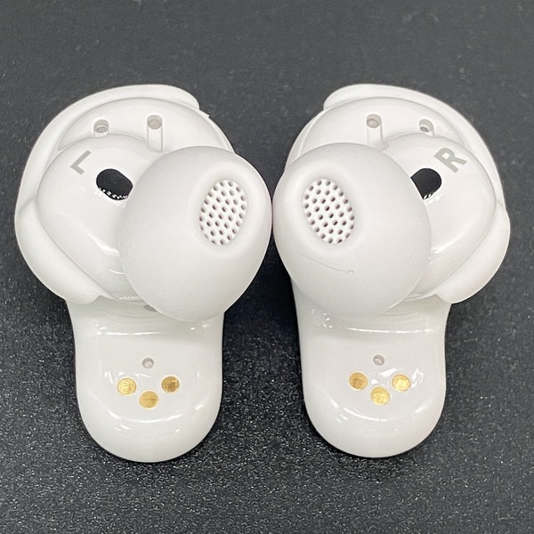 【中古】Quietcomfort Ultra Earbuds 2nd Gen White Smoke【日本橋】