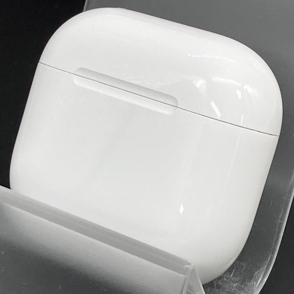 【中古】AirPods 4 MXP93J/A（アクティブノイズキャンセリング搭載）【日本橋】