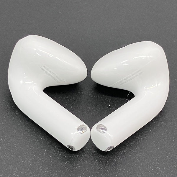 【中古】AirPods 4 MXP93J/A（アクティブノイズキャンセリング搭載）【日本橋】