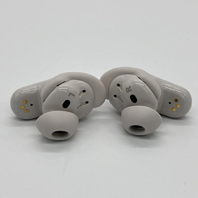 【中古】QuietComfort Ultra Earbuds White Smoke【秋葉原】