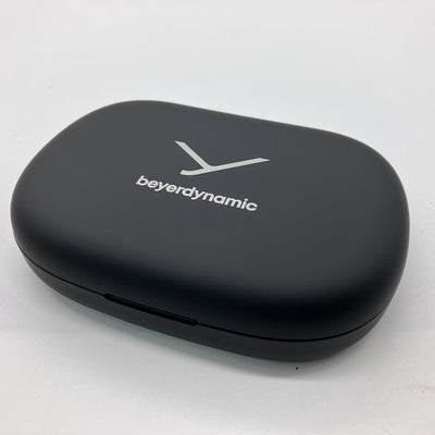 【中古】VERIO 200 Black【秋葉原】