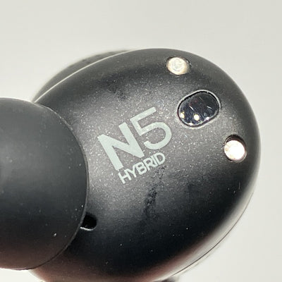 【中古】N5 Hybrid ブラック【AKGN5HYBRIDBLK】【秋葉原】