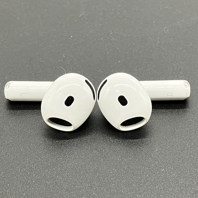 【中古】AirPods 4 MXP93J/A（アクティブノイズキャンセリング搭載）【秋葉原】