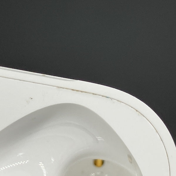 【中古】AirPods 4 MXP93J/A（アクティブノイズキャンセリング搭載）【秋葉原】