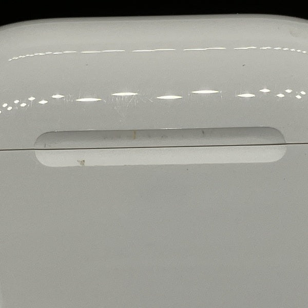 【中古】AirPods 4 MXP93J/A（アクティブノイズキャンセリング搭載）【秋葉原】