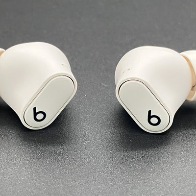 【中古】Beats Studio Buds + アイボリー【秋葉原】