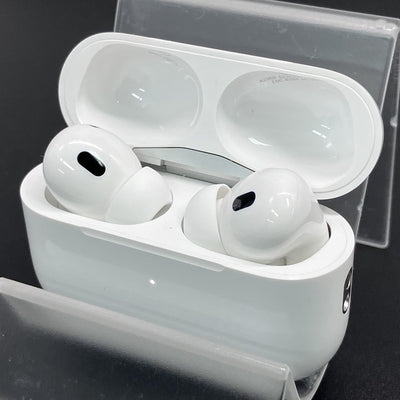【中古】MagSafe充電ケース(USB-C)付きAirPods Pro(第2世代) MTJV3JA【日本橋】