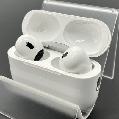【中古】MagSafe充電ケース(USB-C)付きAirPods Pro(第2世代) MTJV3JA【秋葉原】