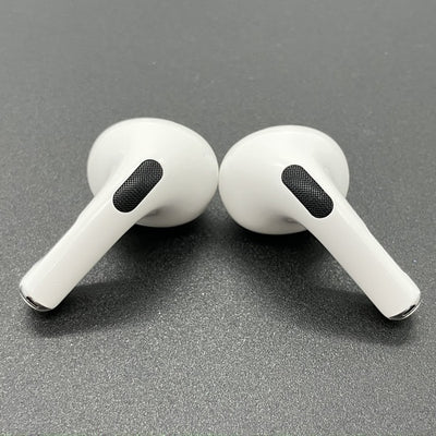 【中古】MagSafe充電ケース(USB-C)付きAirPods Pro(第2世代) MTJV3JA【秋葉原】