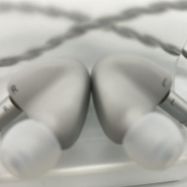 【中古】VOLCANO 【IRV-ACTIVO-VOLCANO】【日本橋】