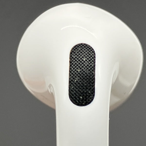 【中古】AirPods 4 MXP63J/A【秋葉原】