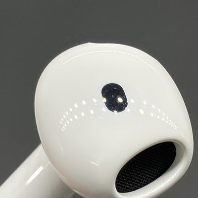 【中古】AirPods 4 MXP63J/A【秋葉原】