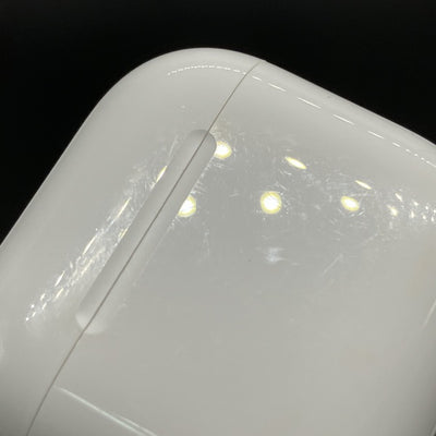 【中古】AirPods 4 MXP63J/A【秋葉原】