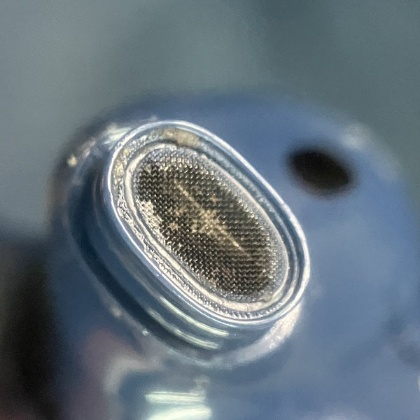 【中古】QuietComfort Ultra Earbuds LUNAR BLUE【秋葉原】