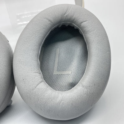 【中古】Noise Cancelling Headphones 700 Luxe Silver【秋葉原】