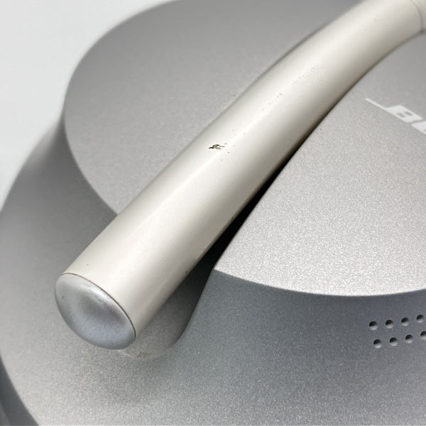 【中古】Noise Cancelling Headphones 700 Luxe Silver【秋葉原】